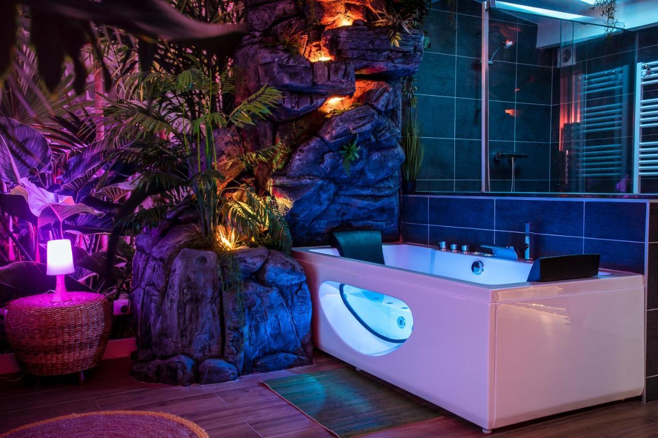 SECRET SUITE Jungle - Jacuzzi privatif - Gare RER C - Proche Paris Brétigny-sur-Orge Esterno foto