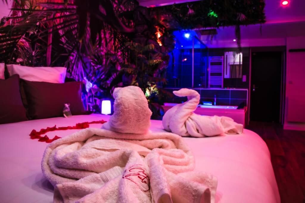 SECRET SUITE Jungle - Jacuzzi privatif - Gare RER C - Proche Paris Brétigny-sur-Orge Esterno foto